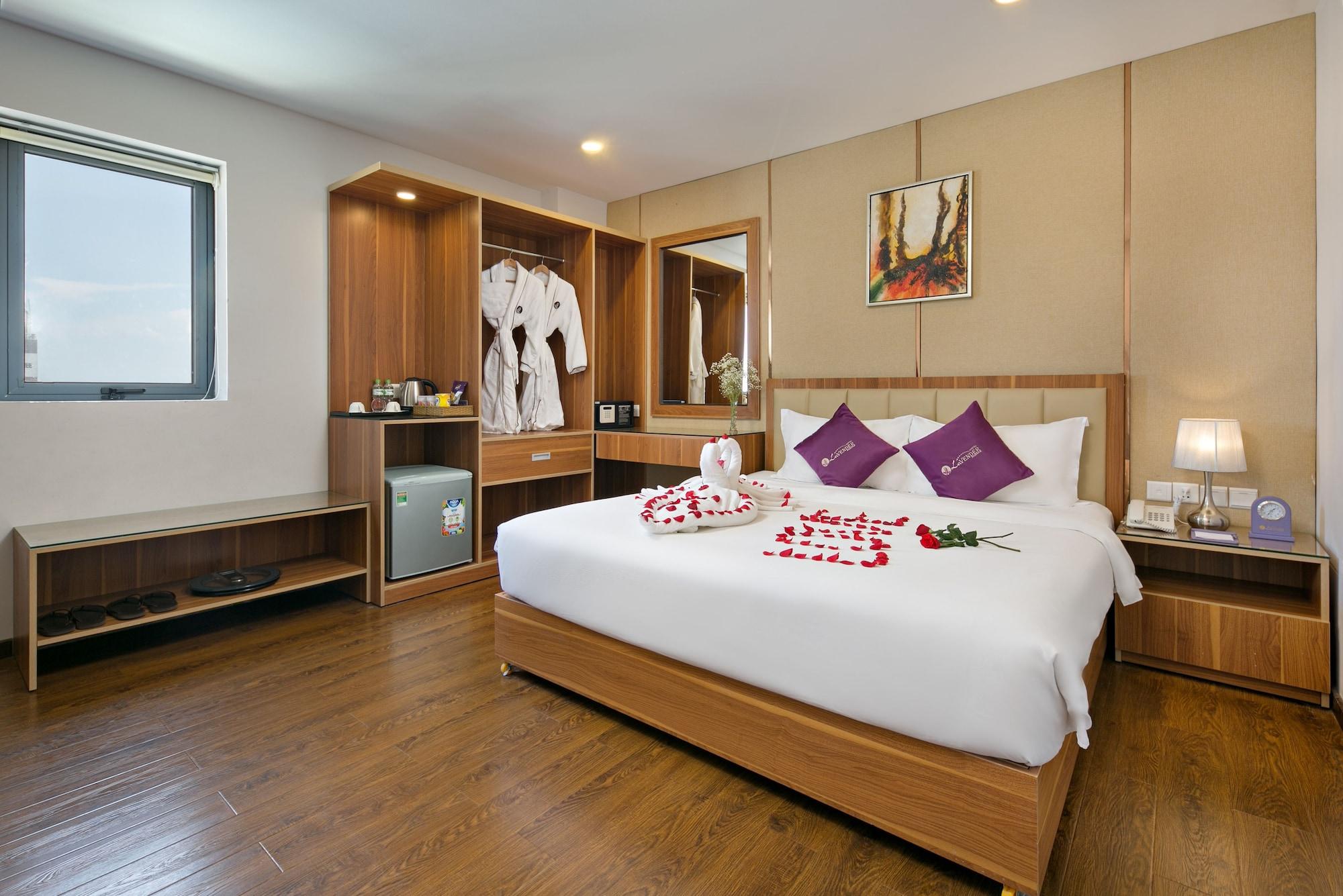 Lavender Riverside Hotel Дананг Экстерьер фото