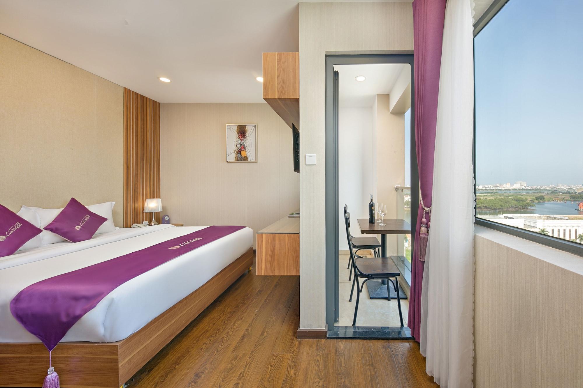 Lavender Riverside Hotel Дананг Экстерьер фото