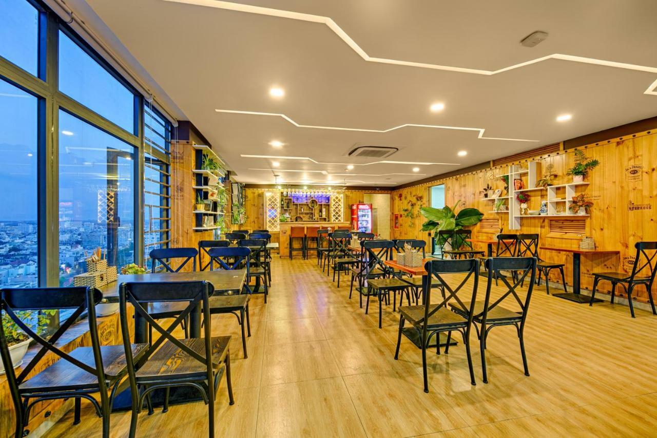 Lavender Riverside Hotel Дананг Экстерьер фото